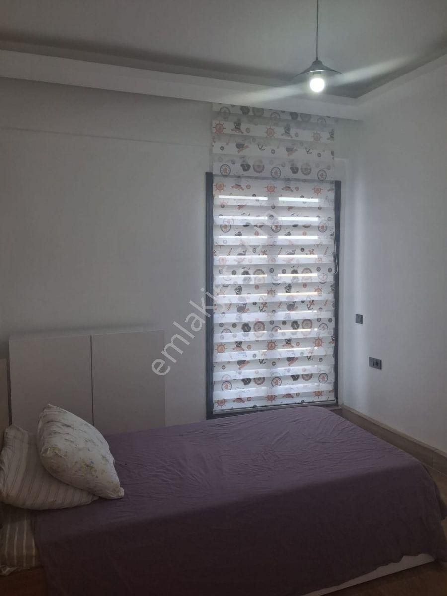 Kuşadasında Havuzlu Güvenlikli Sitede Doğalgazlı Eşyalı 3+1 - Görsel 16