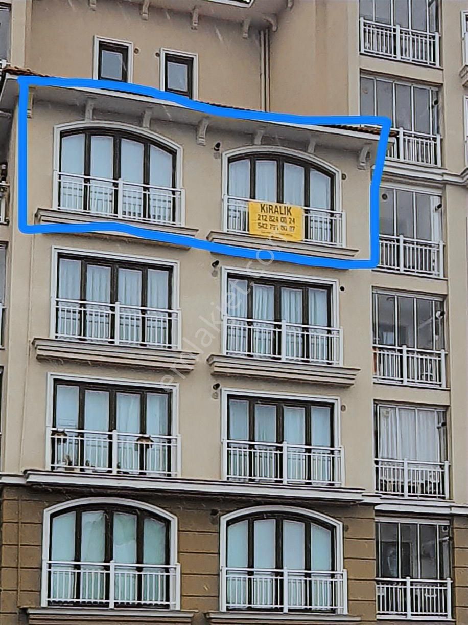 Halkalı Laleşehir Konaklarında Eşyalı 1+1 Kiralık Daire - Görsel 10