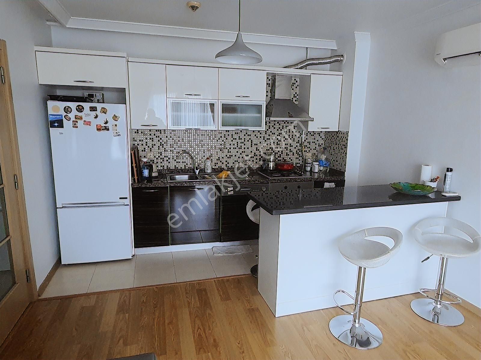 Halkalı Laleşehir Konaklarında Eşyalı 1+1 Kiralık Daire - Görsel 15