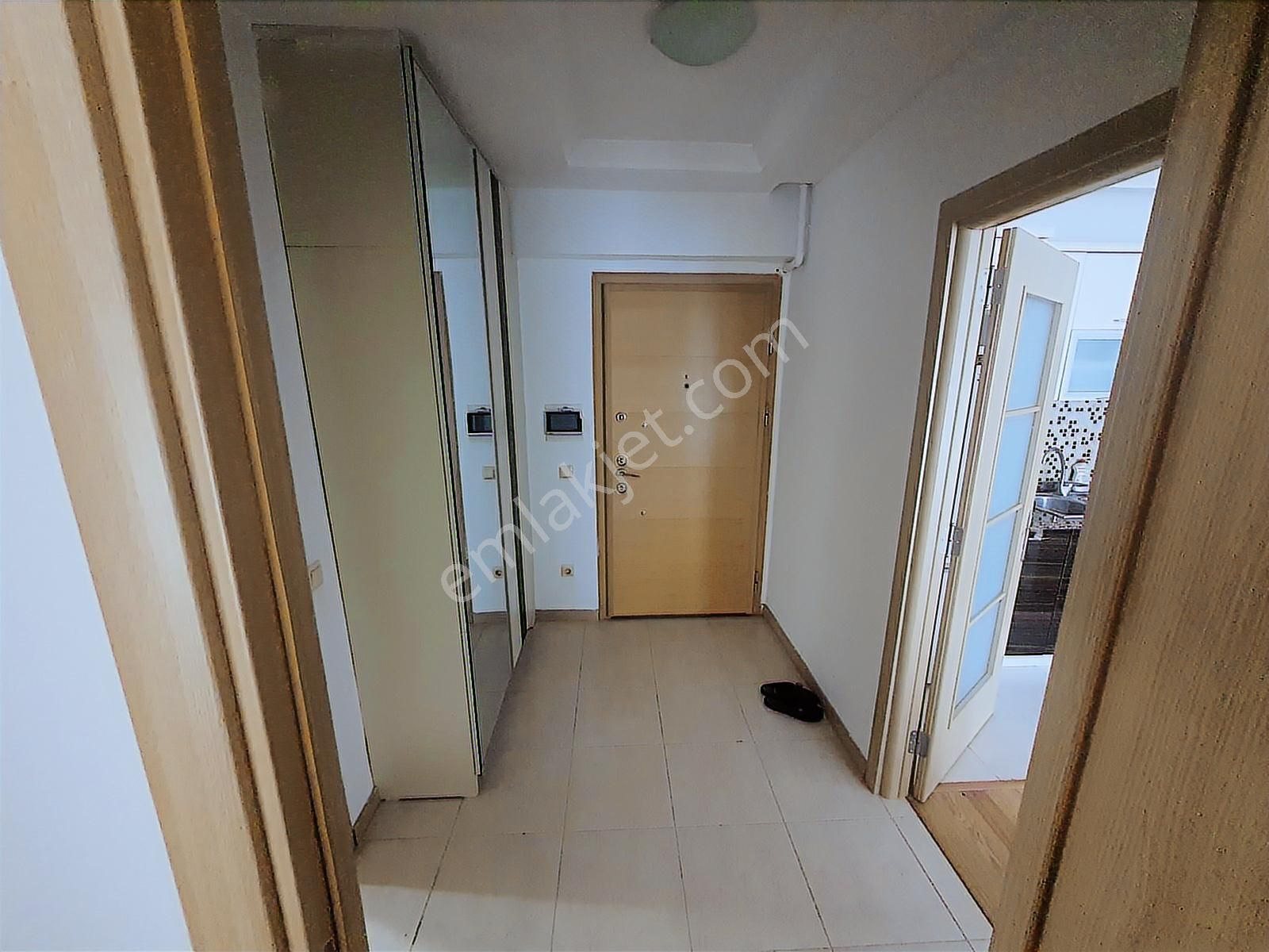 Halkalı Laleşehir Konaklarında Eşyalı 1+1 Kiralık Daire - Görsel 4
