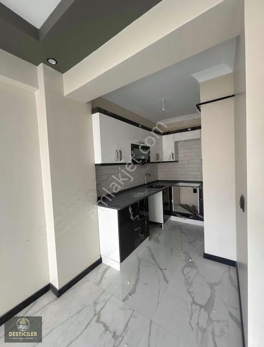 Om-şirintepe Mah. Geniş 1+1 Lüks Daire - Görsel 2