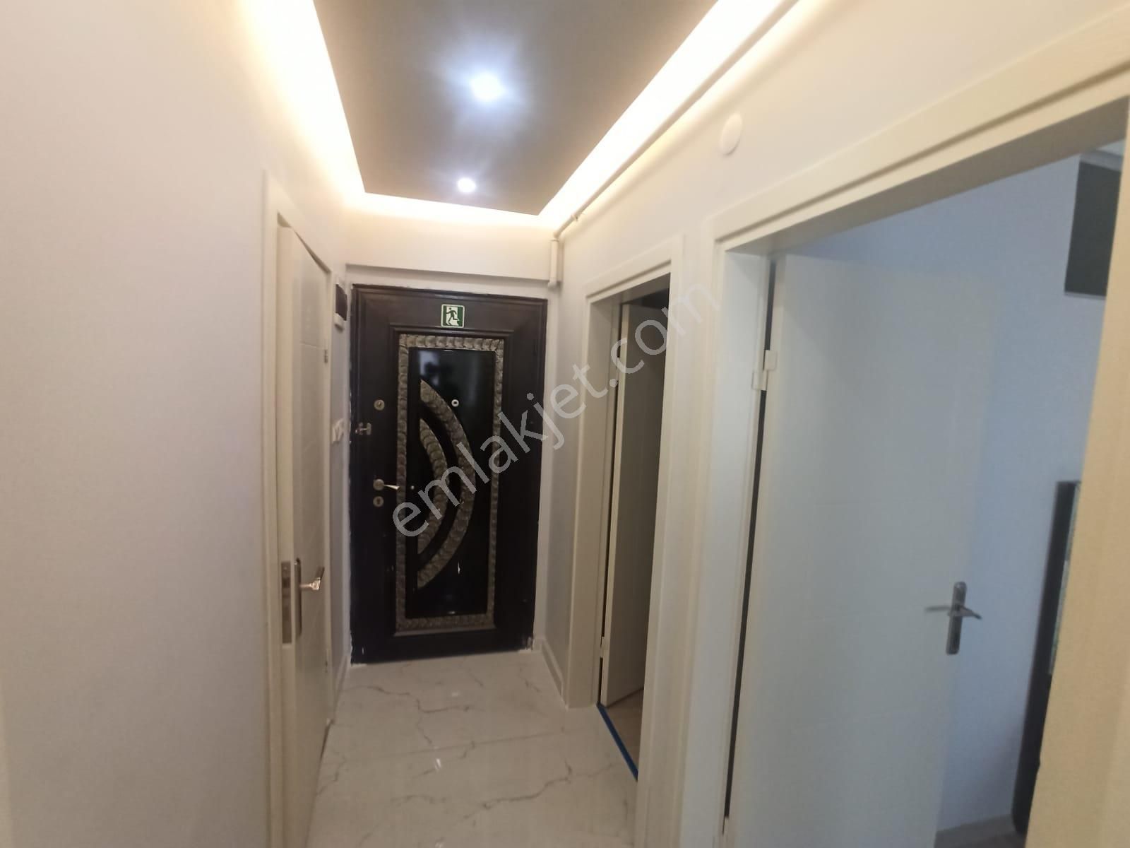 Çanakkale Merkez Çarşı İçi Sıfır Eşyalı Satılık 2+1 Daire - Görsel 3