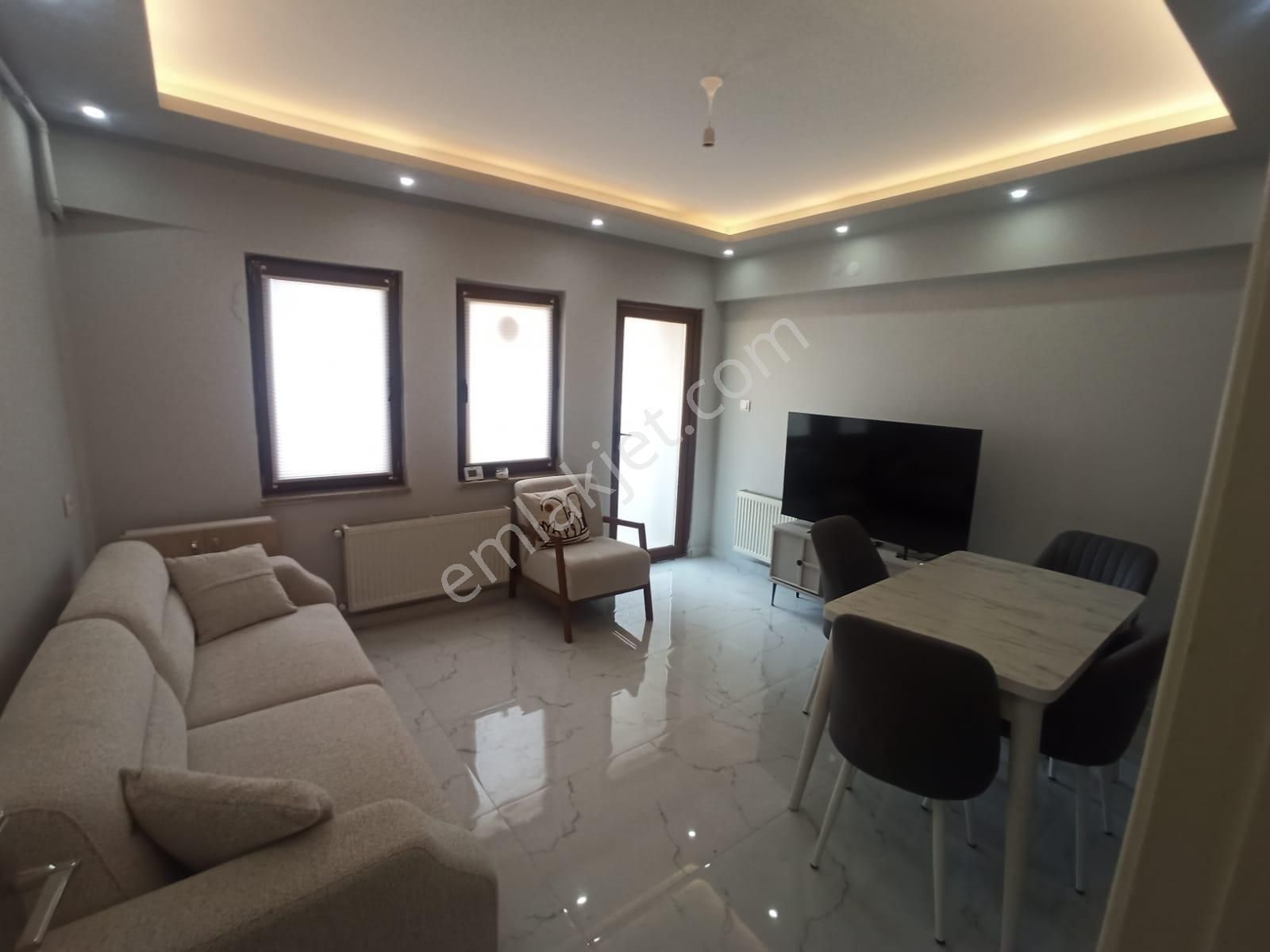 Çanakkale Merkez Çarşı İçi Sıfır Eşyalı Satılık 2+1 Daire - Görsel 4