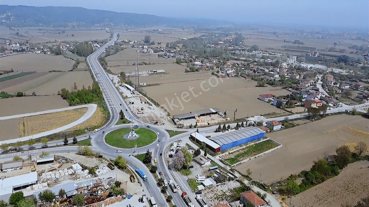 Realty World'den Güneşler Karasu Kavşağı 1380 M2 Satılık Parsel - Görsel 15