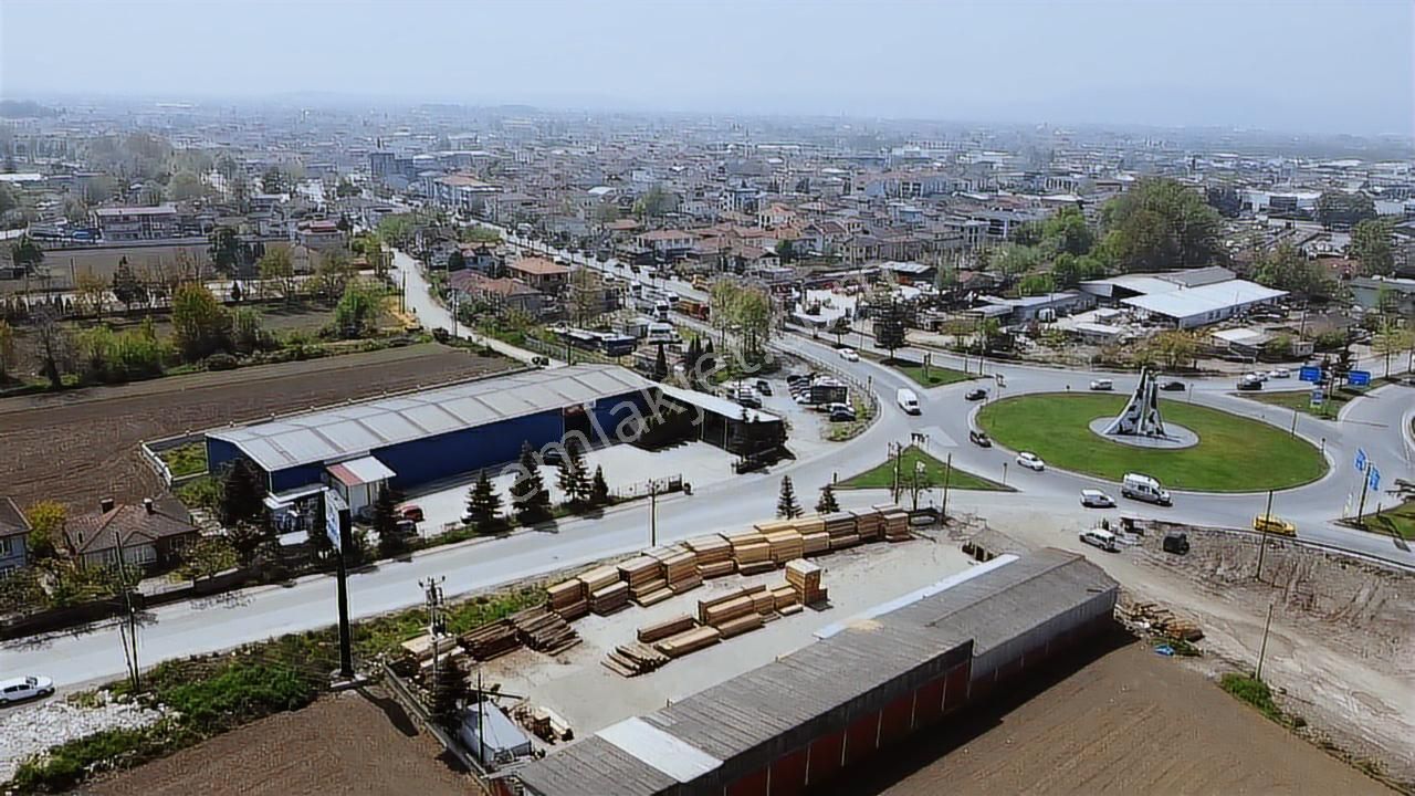 Realty World'den Güneşler Karasu Kavşağı 1380 M2 Satılık Parsel - Görsel 3