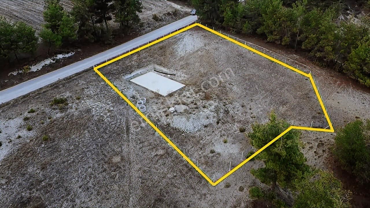 Geyve Sekiharmanda 1.865 M² Satılık Yola Cepheli Tarla - Görsel 19