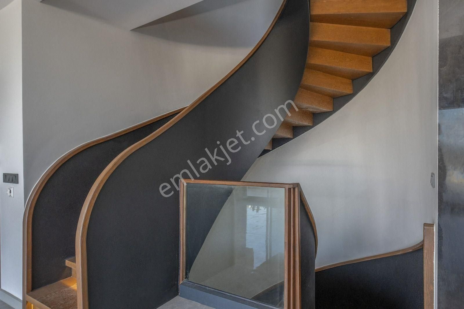 Alanya / Kargıcak’ta Deniz Manzaralı 3+1 Lüks Villa - Görsel 18