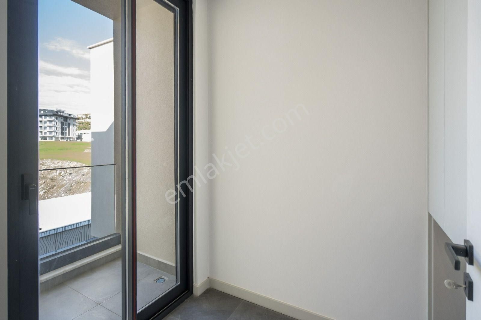 Alanya / Kargıcak’ta Deniz Manzaralı 3+1 Lüks Villa - Görsel 6