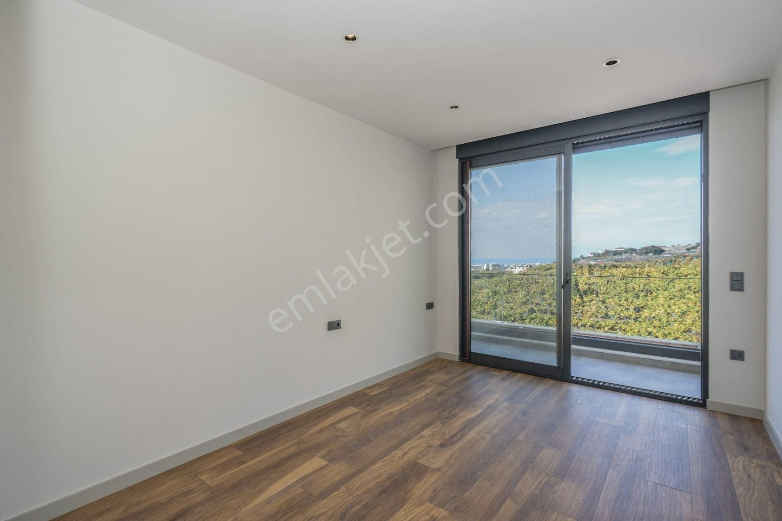 Alanya / Kargıcak’ta Deniz Manzaralı 3+1 Lüks Villa - Görsel 5