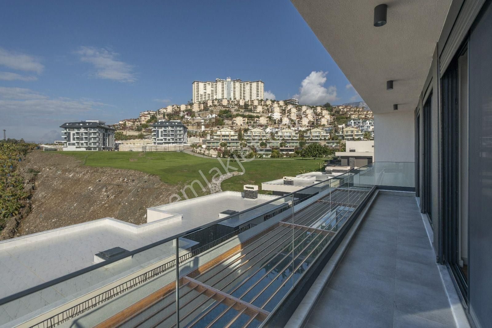 Alanya / Kargıcak’ta Deniz Manzaralı 3+1 Lüks Villa - Görsel 26