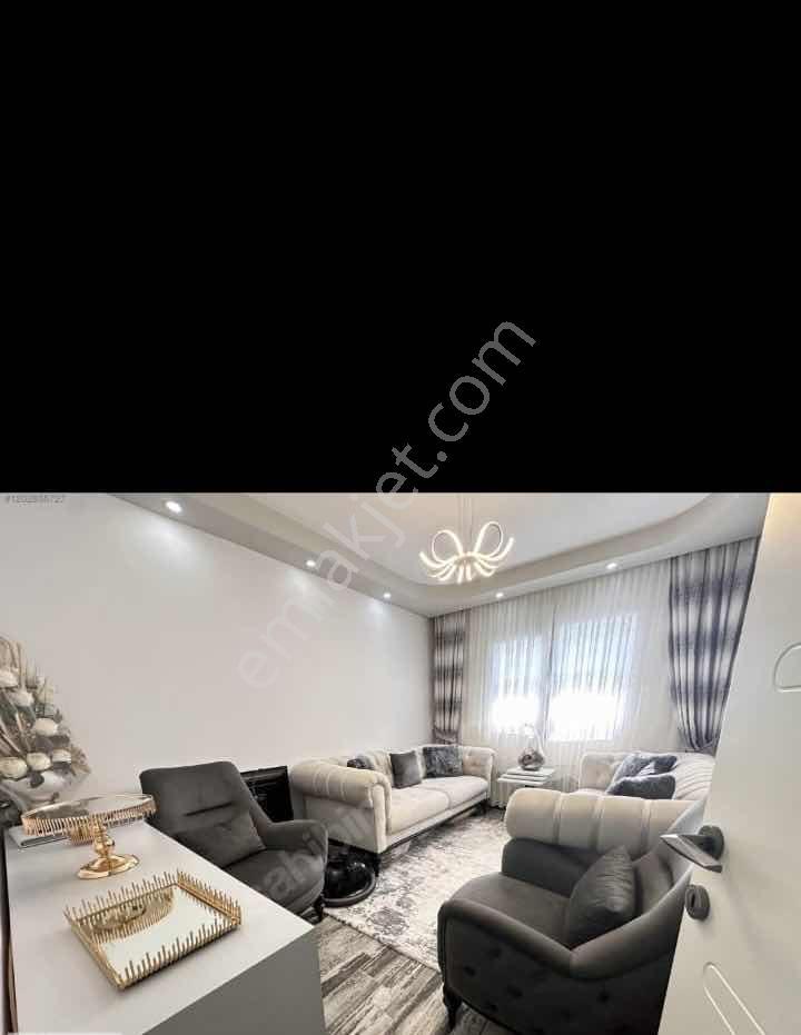 Havuzlu Sitede Ara Kat 2+1 Satılık Daire - Görsel 15
