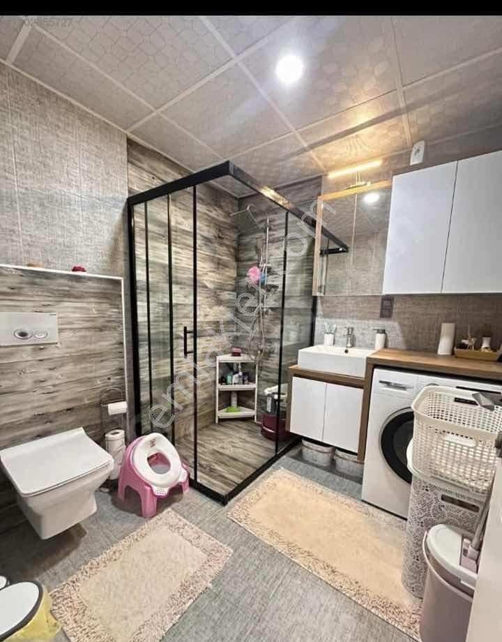 Havuzlu Sitede Ara Kat 2+1 Satılık Daire - Görsel 13
