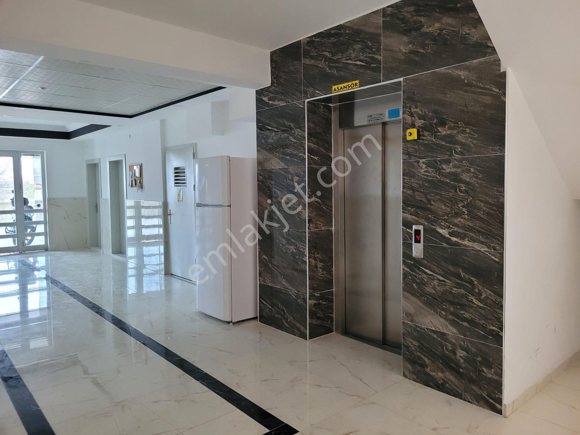 İpekyolu Gayrimenkulden Kurtuluş Ta 3+1 Yapılı Satılık Daire - Görsel 12