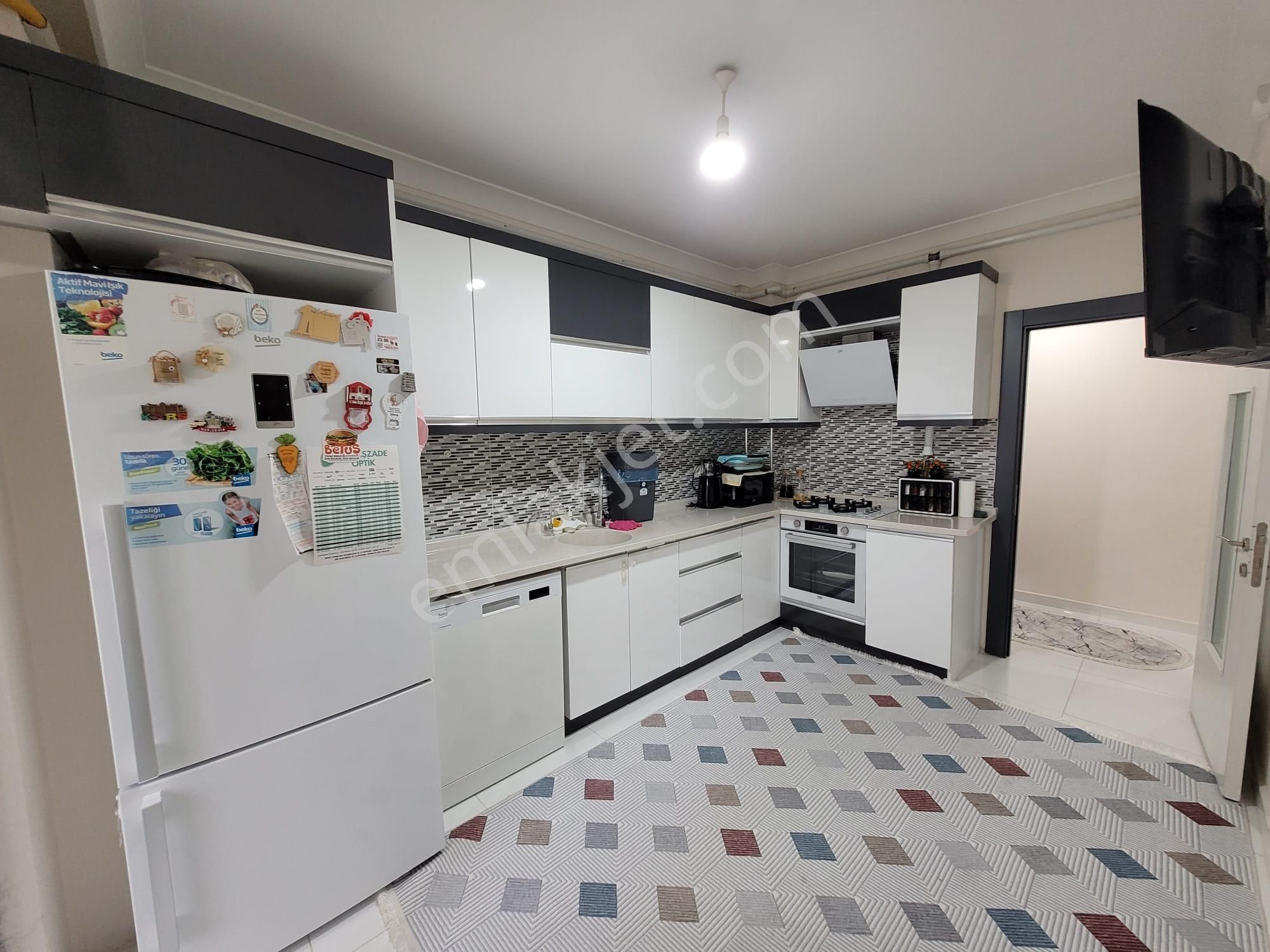 İpekyolu Gayrimenkulden Kurtuluş Ta 3+1 Yapılı Satılık Daire - Görsel 24