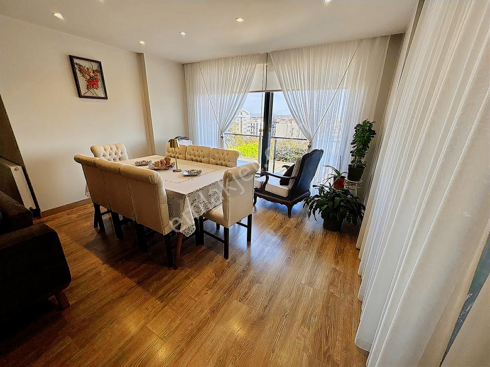 Bursa Balat Meteor Balart'da Satılık 3+1 Arakat Daire - Görsel 4