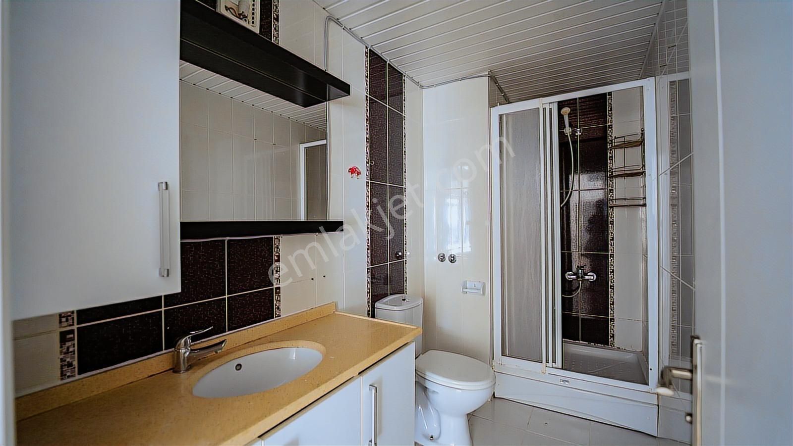 Site İçinde Ara Kat 2+1 Kiralık Daire - Görsel 7