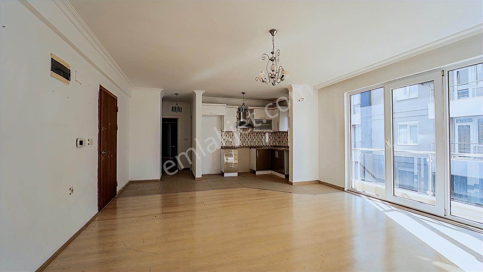 Site İçinde Ara Kat 2+1 Kiralık Daire - Görsel 2