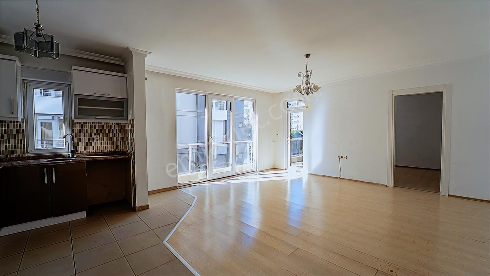 Site İçinde Ara Kat 2+1 Kiralık Daire - Görsel 16