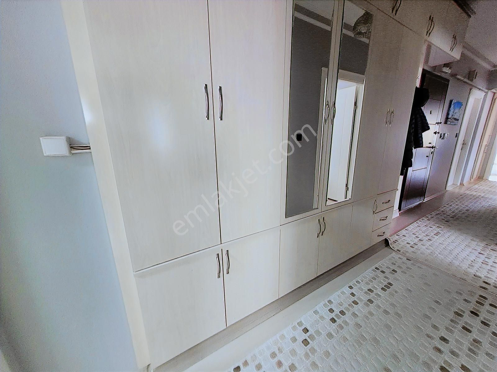 Yayla Mahllesinde Katta Asansörlü Masrafsız 3 Oda 1 Salon Daire - Görsel 18