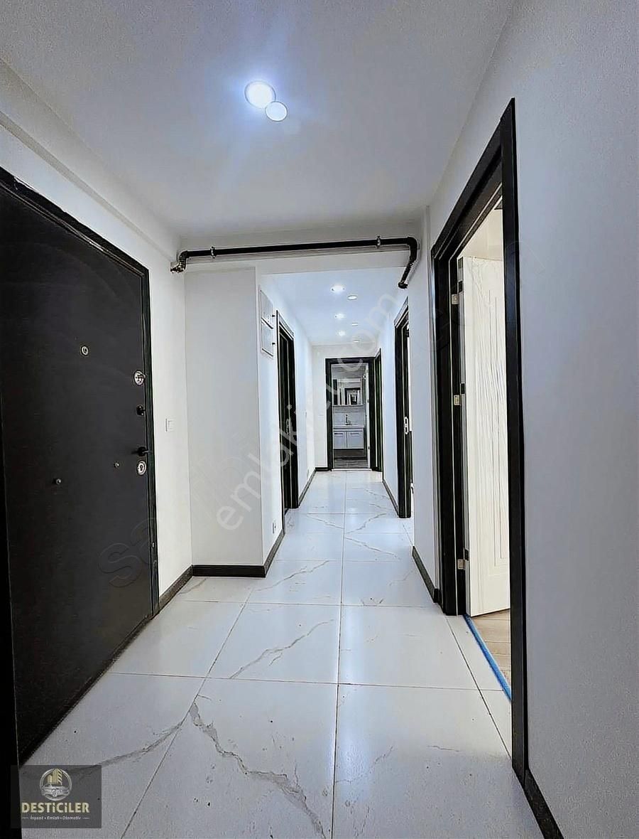 Ad-desticiler Gökmeydan Mah. Mükemmel Konum 2+1 Satılık Daire - Görsel 5