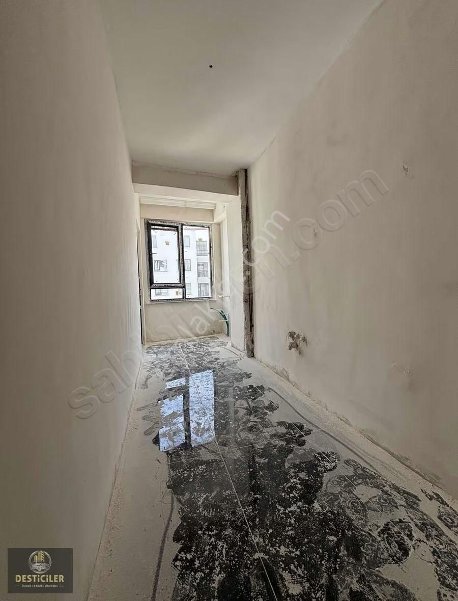 Om-desticiler Derman Caddesi Yanı Fırsat 2+0 Daire - Görsel 5