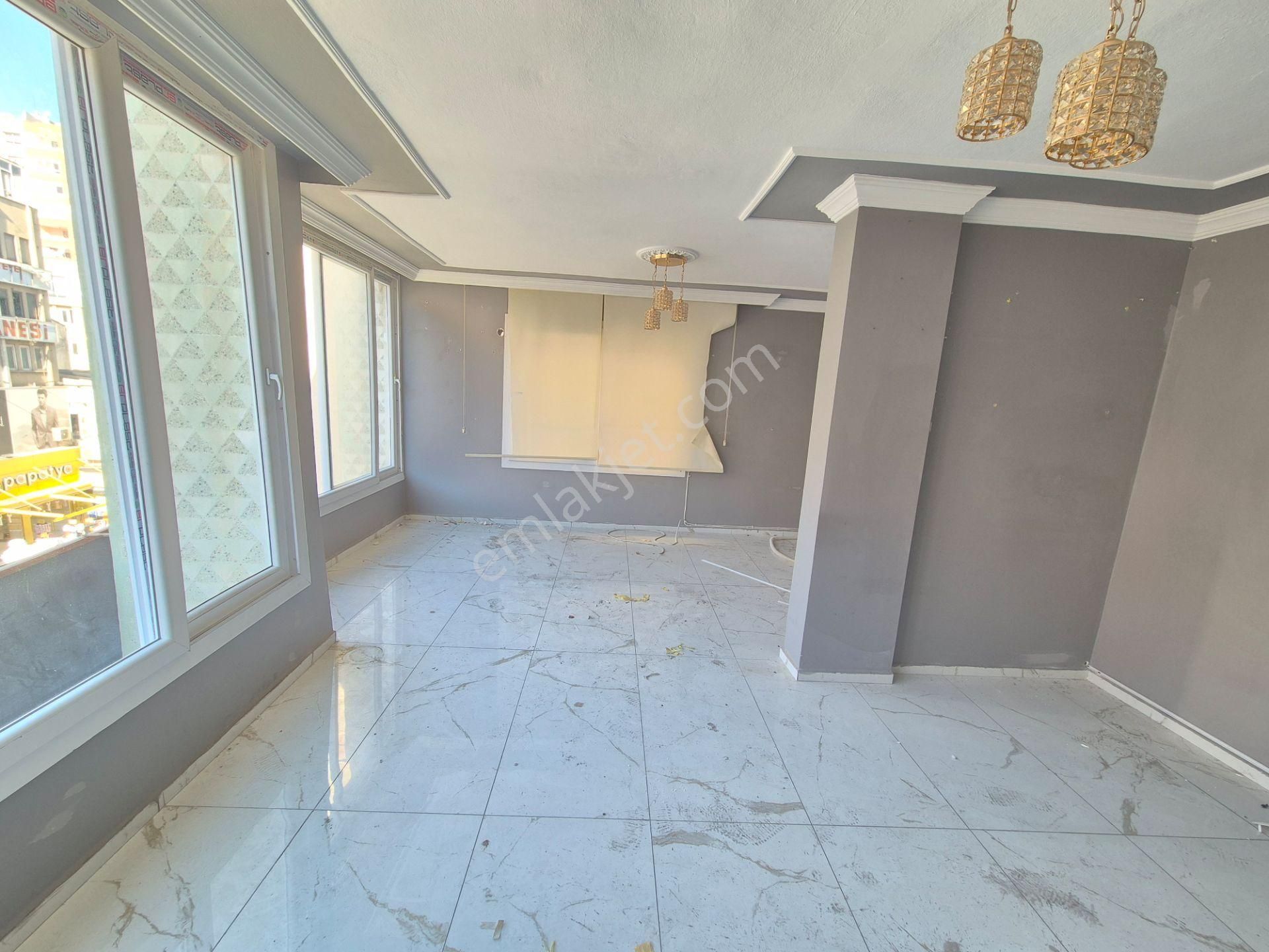 Prestij'den Camişerif'te Ayrı Mutfak Geniş Oturumlu 2+1 Daire - Görsel 11