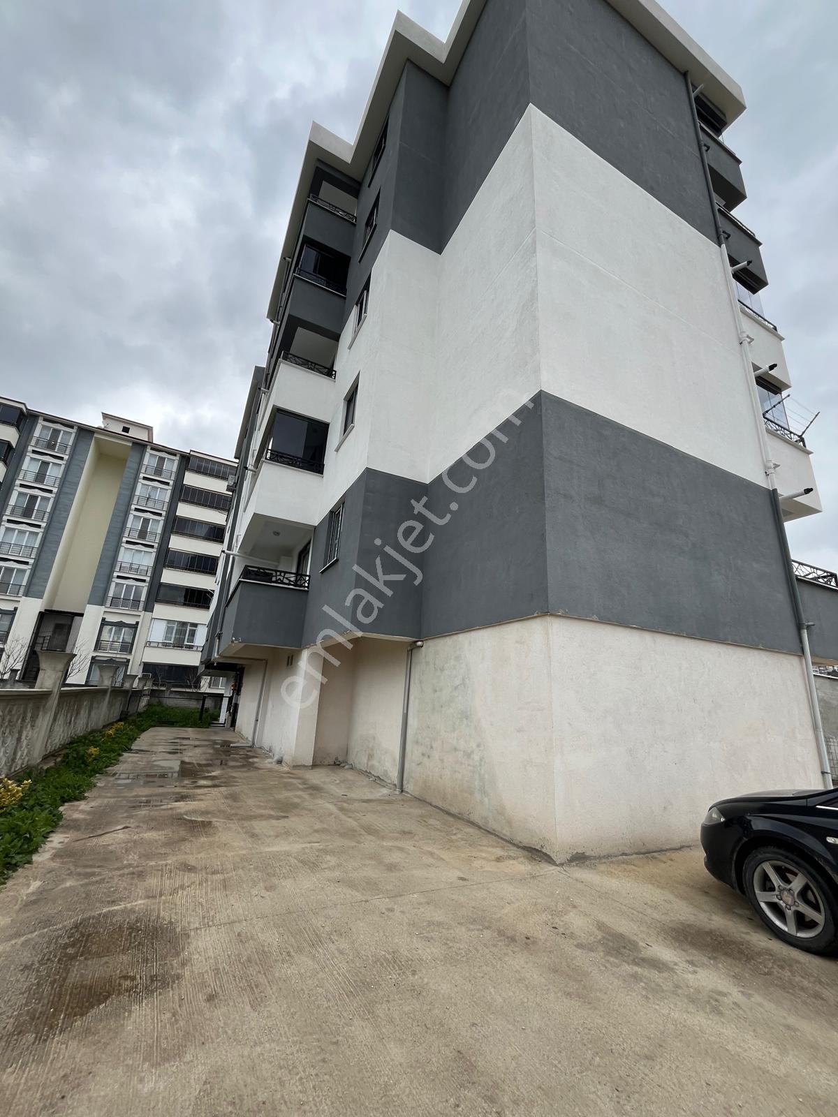 Şehir Merkezinde Satılık Uygun Fiyat 1+1 - Görsel 13