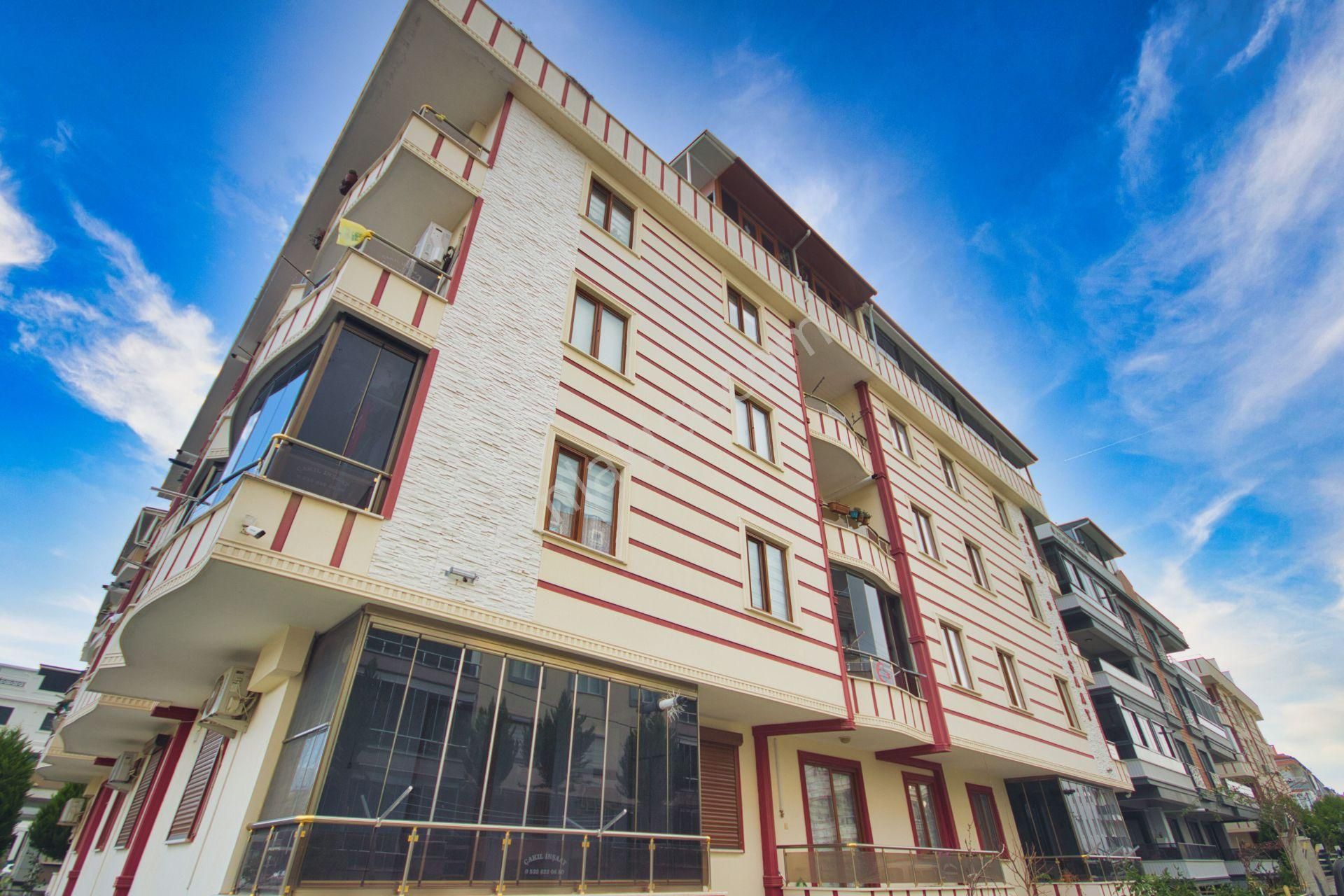 🛑🛑aktif'ten Akçay'da Fırsat !!! Nezih Muhitte Asansörlü Arakat Satılık 1+1 Daire