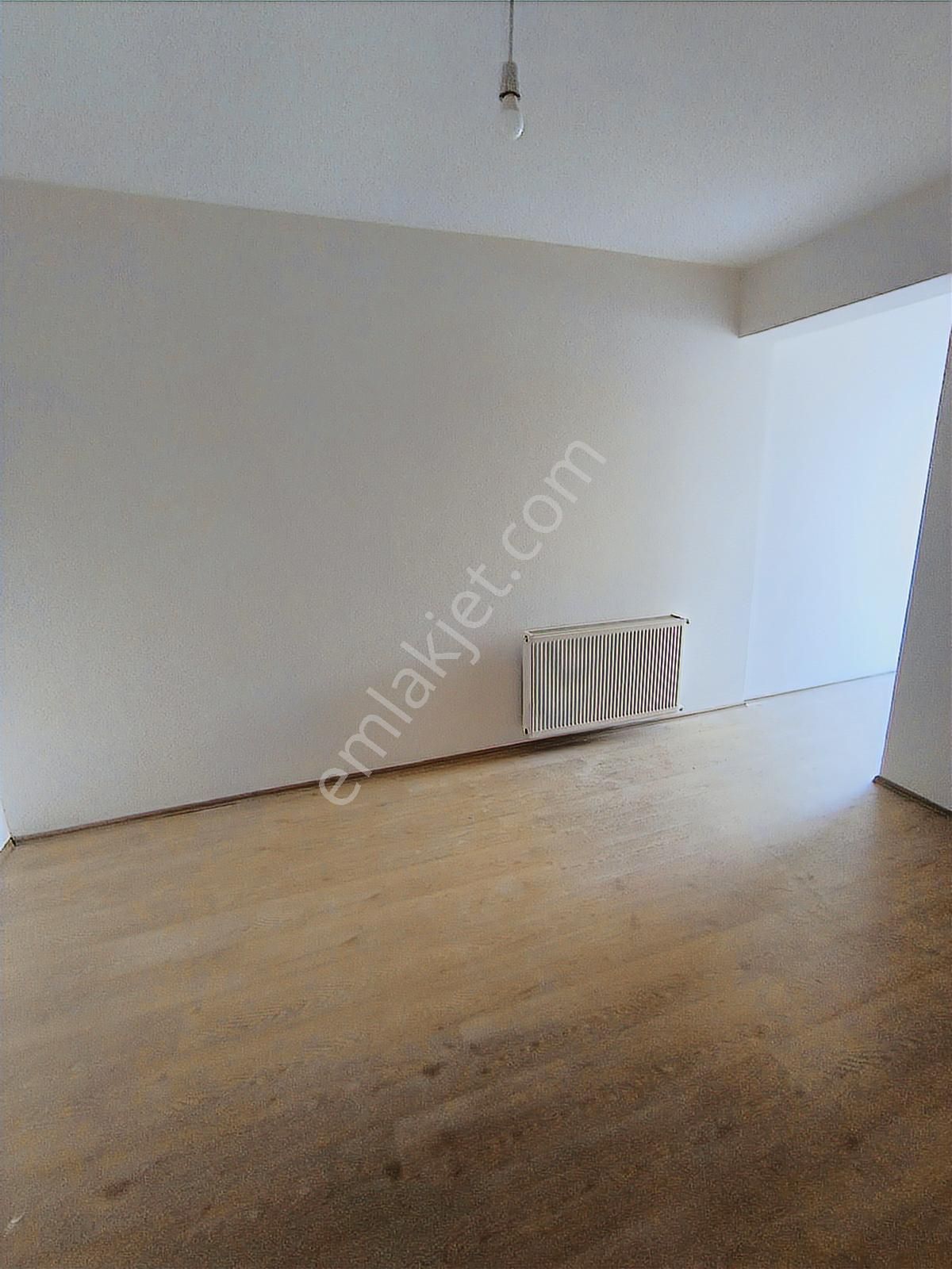 Kariyer'den Çevreyolu Kayakent Sitesi İçi Yapılı 3+1 Arakat - Görsel 26