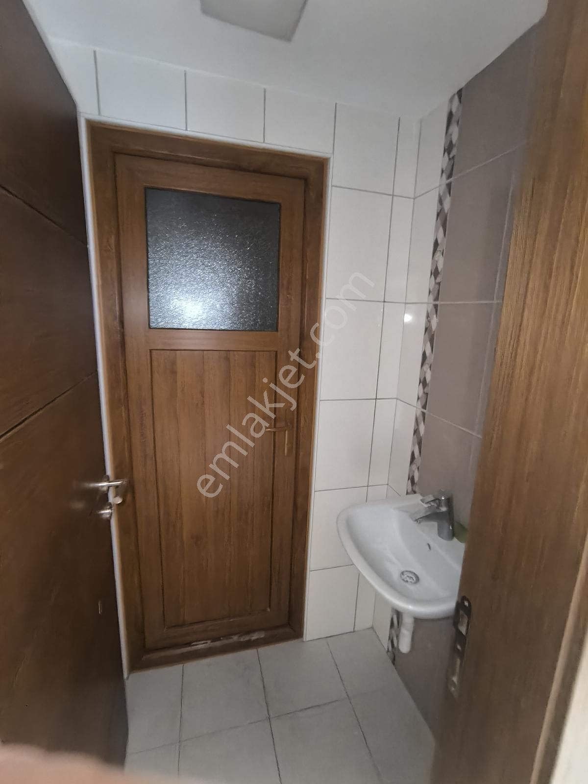 Kariyer'den Çevreyolu Kayakent Sitesi İçi Yapılı 3+1 Arakat - Görsel 16