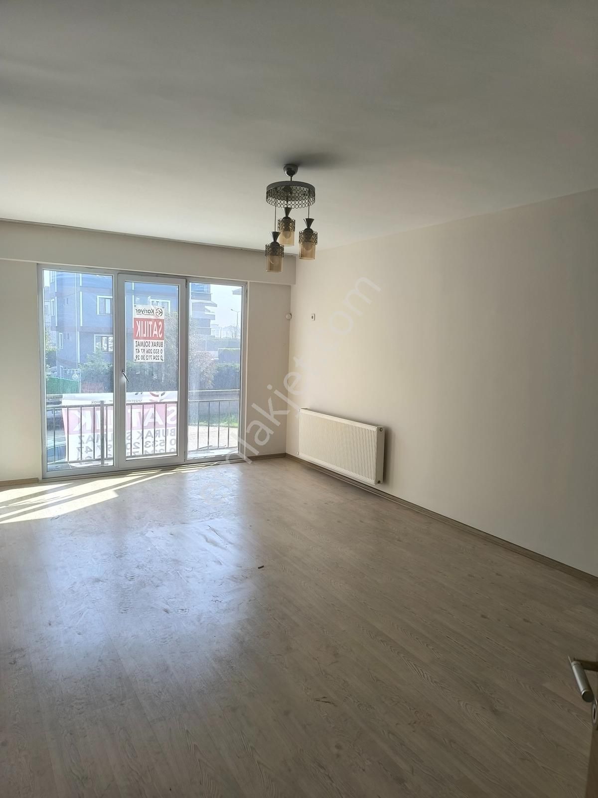 Kariyer'den Çevreyolu Kayakent Sitesi İçi Yapılı 3+1 Arakat - Görsel 5