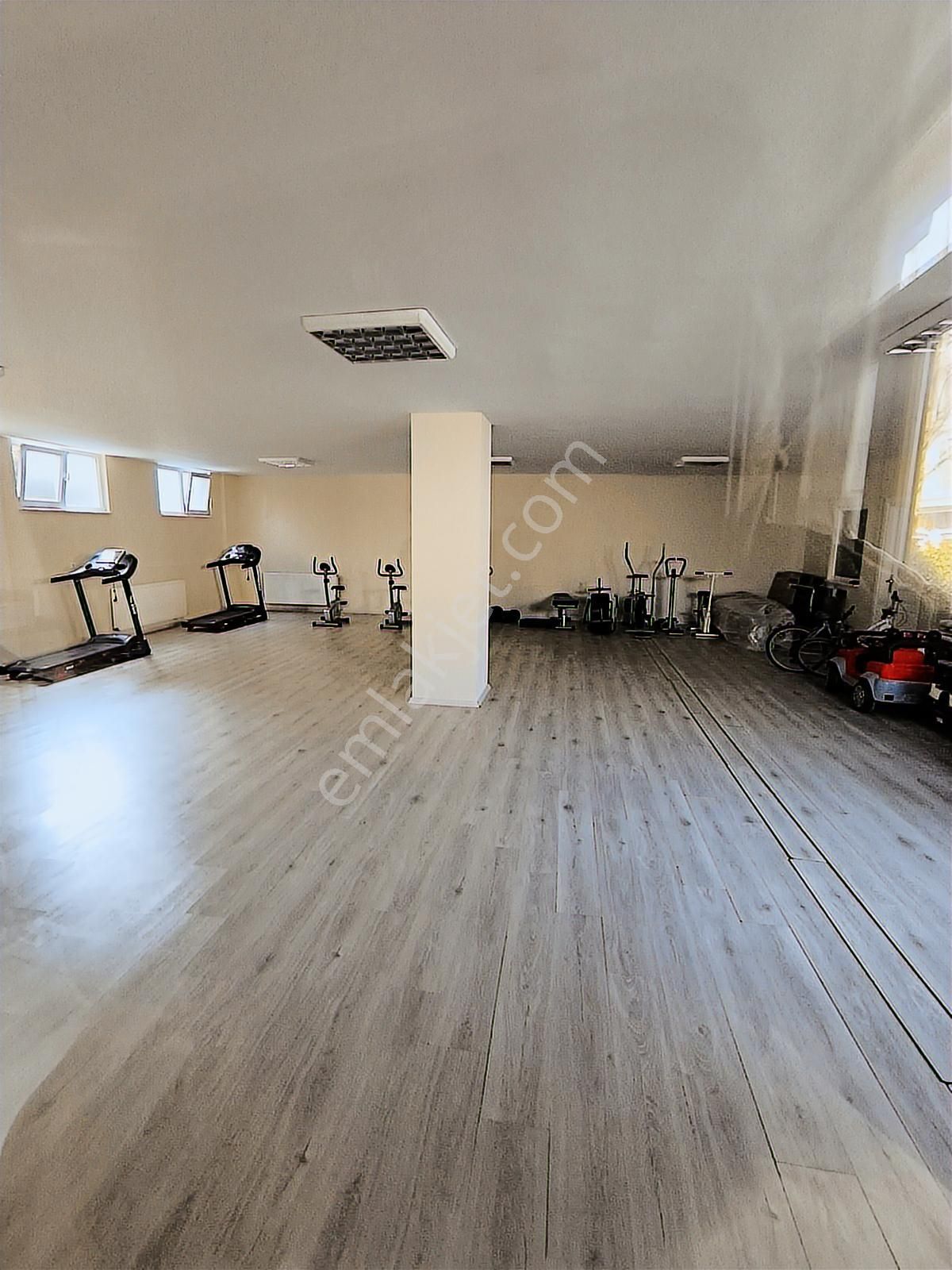 Kariyer'den Çevreyolu Kayakent Sitesi İçi Yapılı 3+1 Arakat - Görsel 30