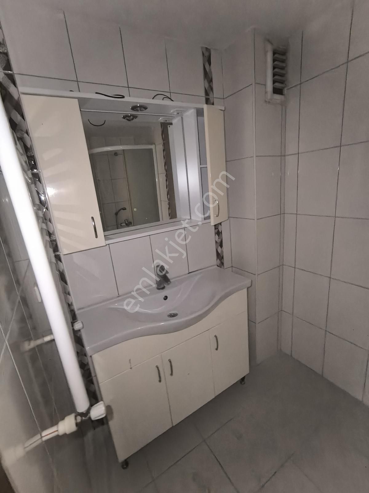 Kariyer'den Çevreyolu Kayakent Sitesi İçi Yapılı 3+1 Arakat - Görsel 17