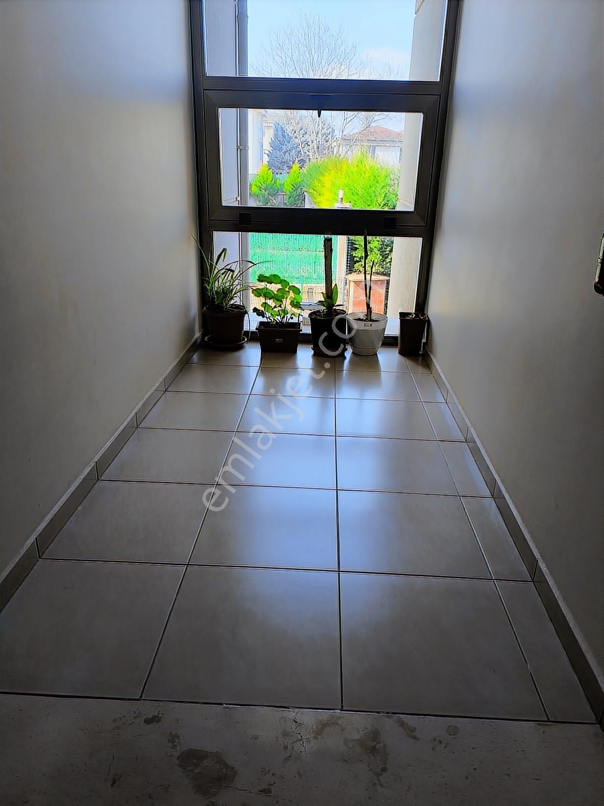 Kariyer'den Çevreyolu Kayakent Sitesi İçi Yapılı 3+1 Arakat - Görsel 35