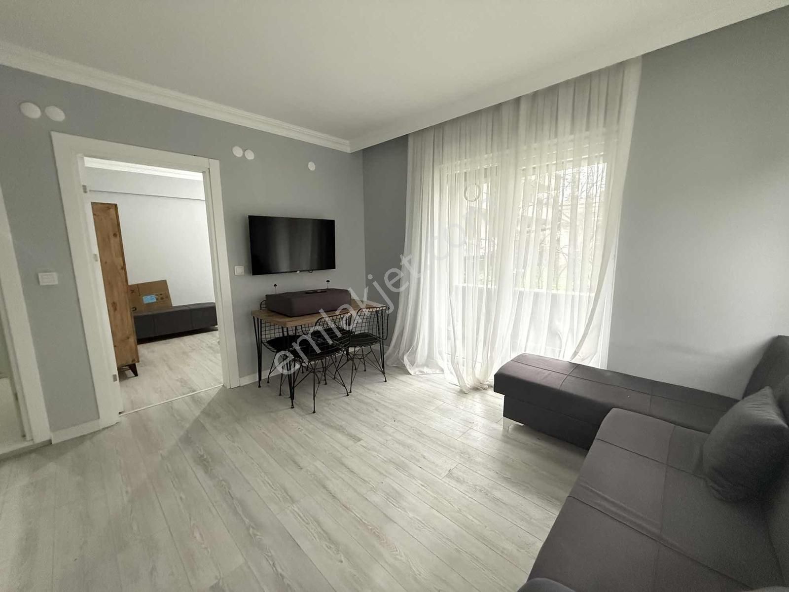 Yön Group'tan Eşyalı Satılık 1+1 Daire - Görsel 6