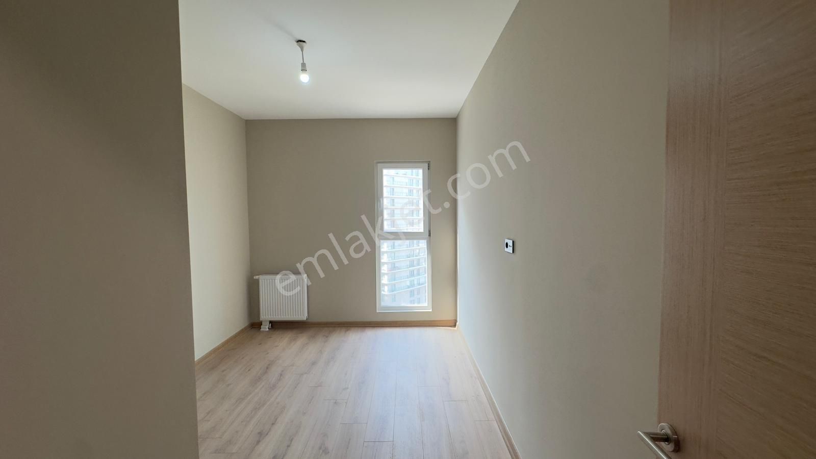 E5 Yanı Ödül İstanbul Balkonlu 1+1 Kiralık Daire - Görsel 6