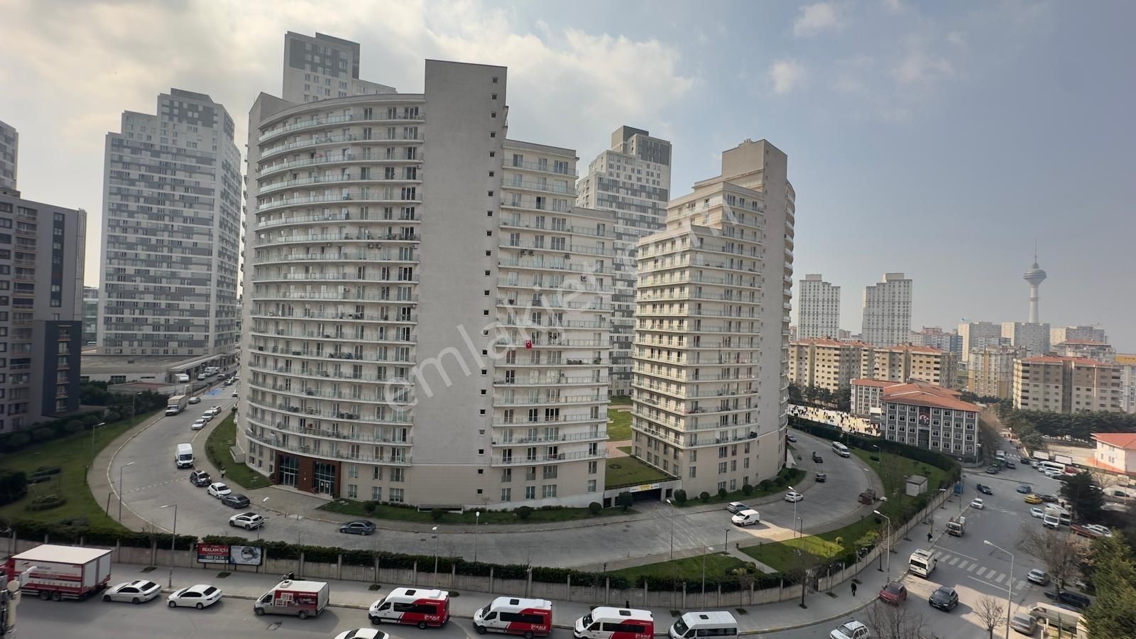 E5 Yanı Ödül İstanbul Balkonlu 1+1 Kiralık Daire - Görsel 5