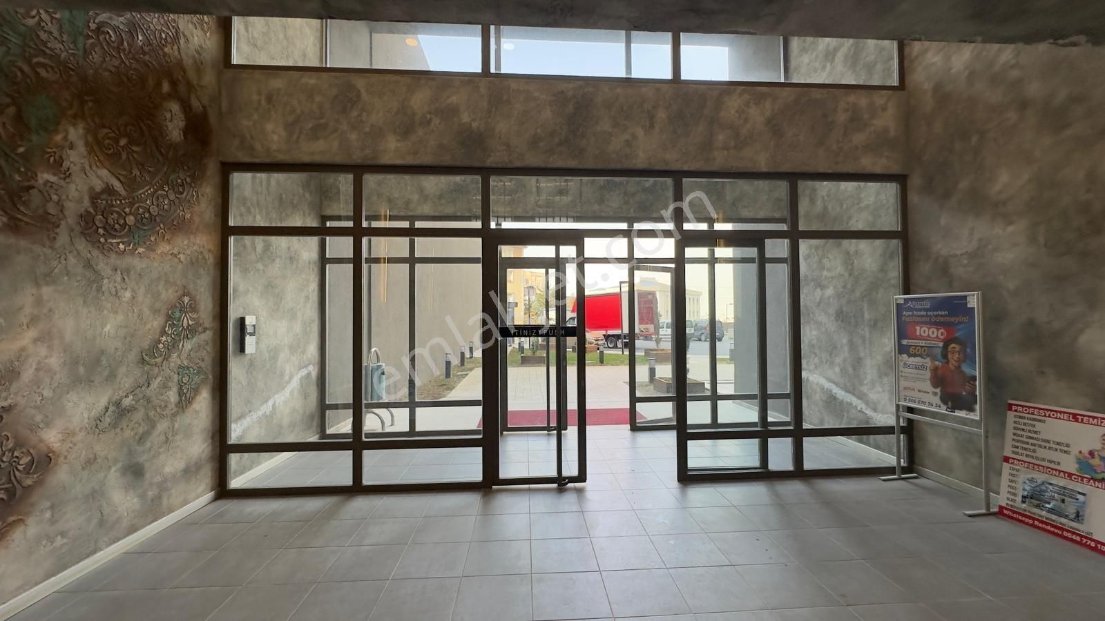 E5 Yanı Ödül İstanbul Balkonlu 1+1 Kiralık Daire - Görsel 25