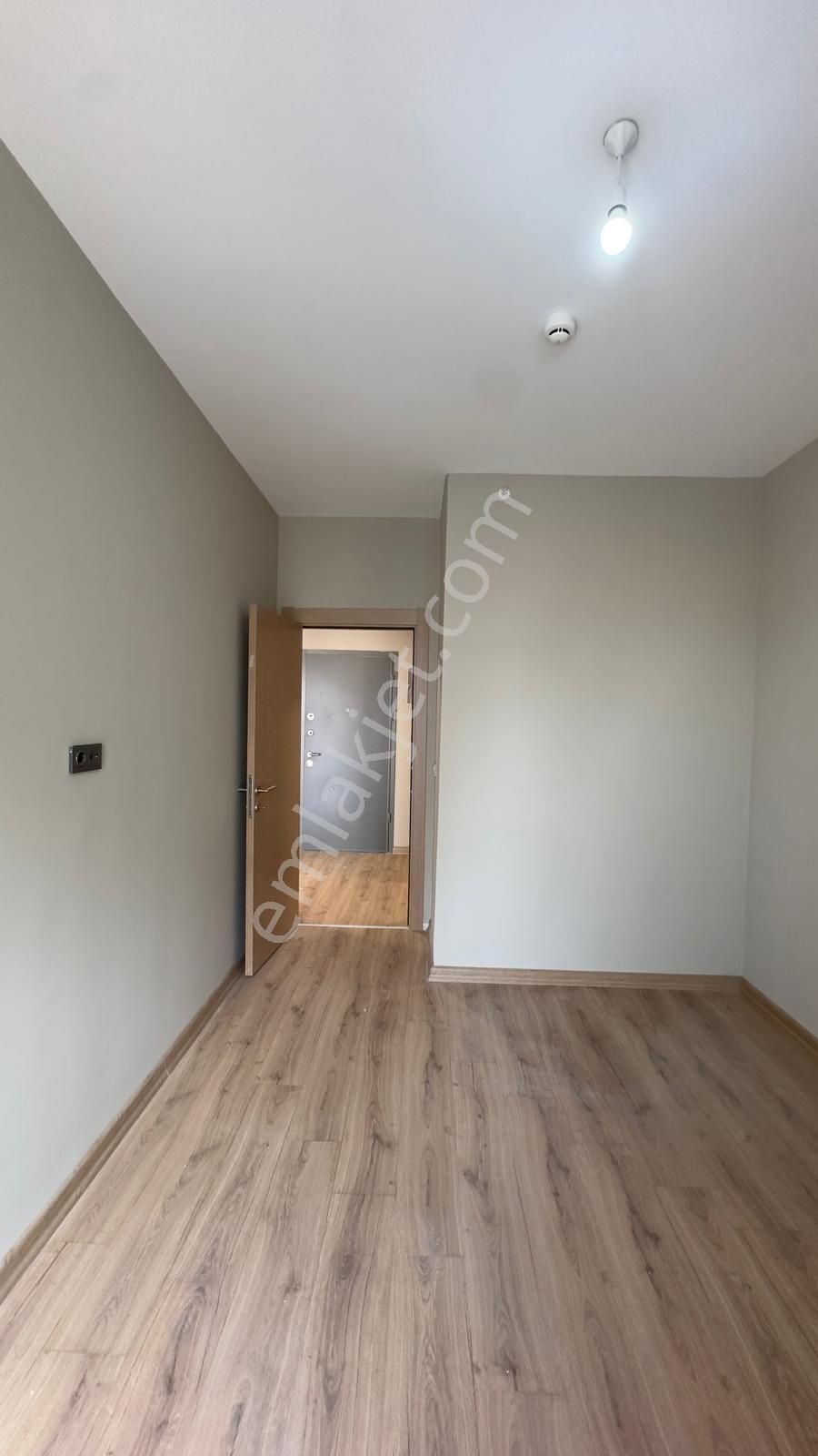 E5 Yanı Ödül İstanbul Balkonlu 1+1 Kiralık Daire - Görsel 10