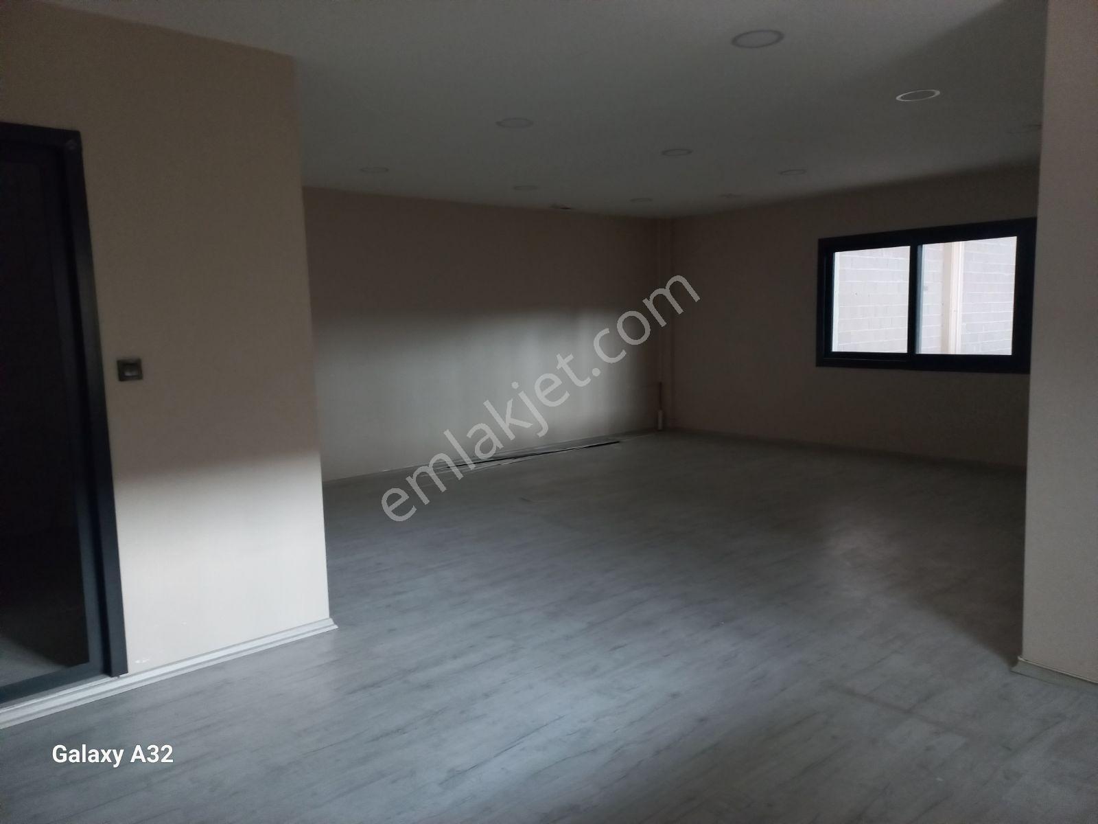 İzmir Torbalı Pancar Çetmen Sanayi 1.000 M2 Kiralık Depo Fabrika - Görsel 8