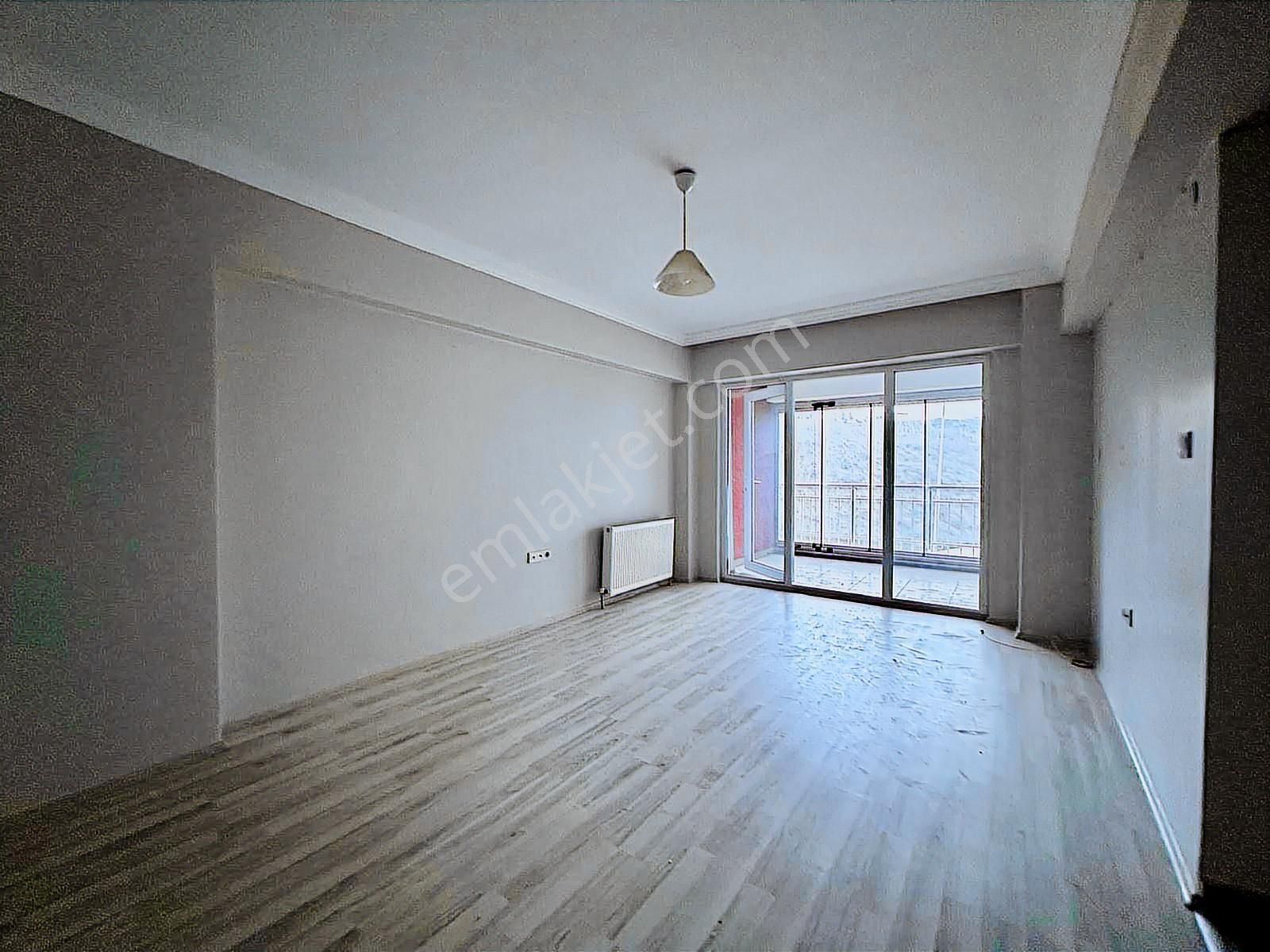 Remax Advantage 'den Balkan Mh. Ara Kat Satılık 2+1 Daire - Görsel 24