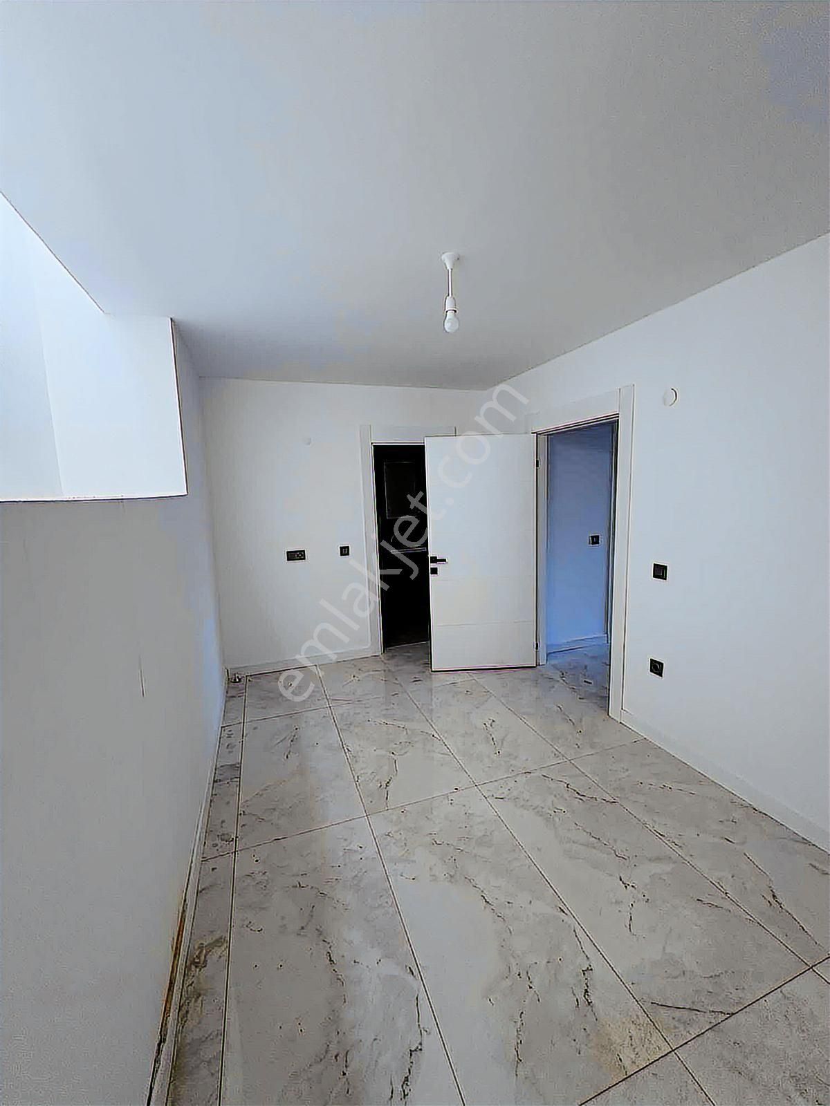 Full Deniz Manzaralı 3+1bahçeli Dubleks Daire - Görsel 12