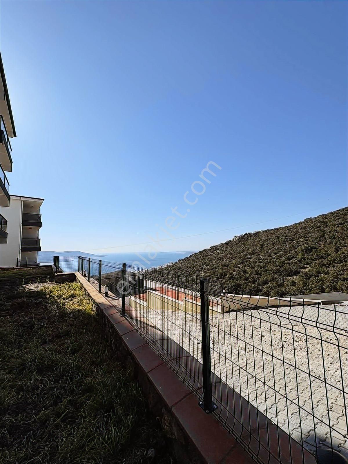 Full Deniz Manzaralı 3+1bahçeli Dubleks Daire - Görsel 9