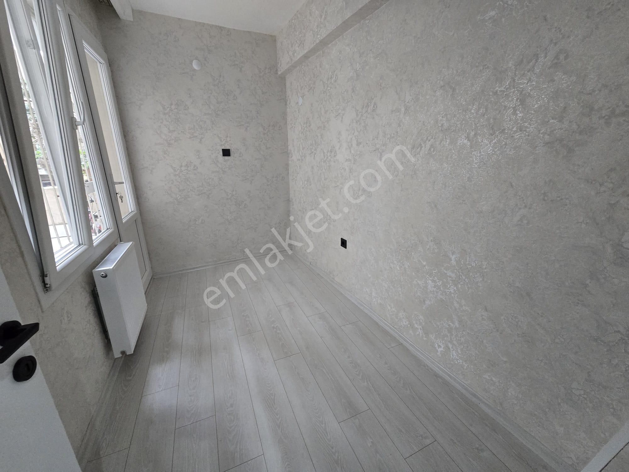 Balçovada Ana Cadde Üzeri Doğal Gazlı Satılık 3+1 Daire - Görsel 11