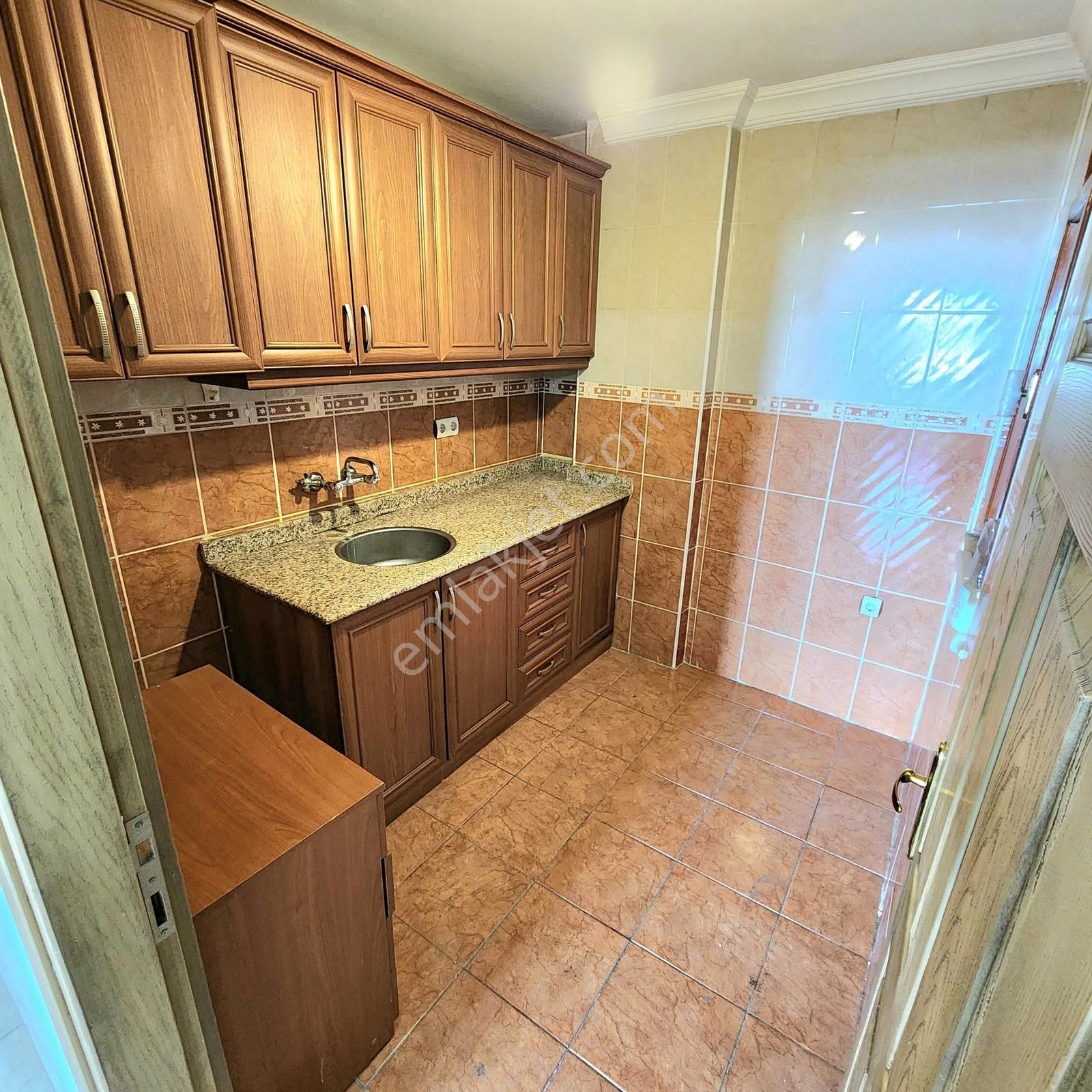 Antalya 100.yıl Ana Arterde Tabela Değeri Yüksek 2+1kiralık Ofis - Görsel 10