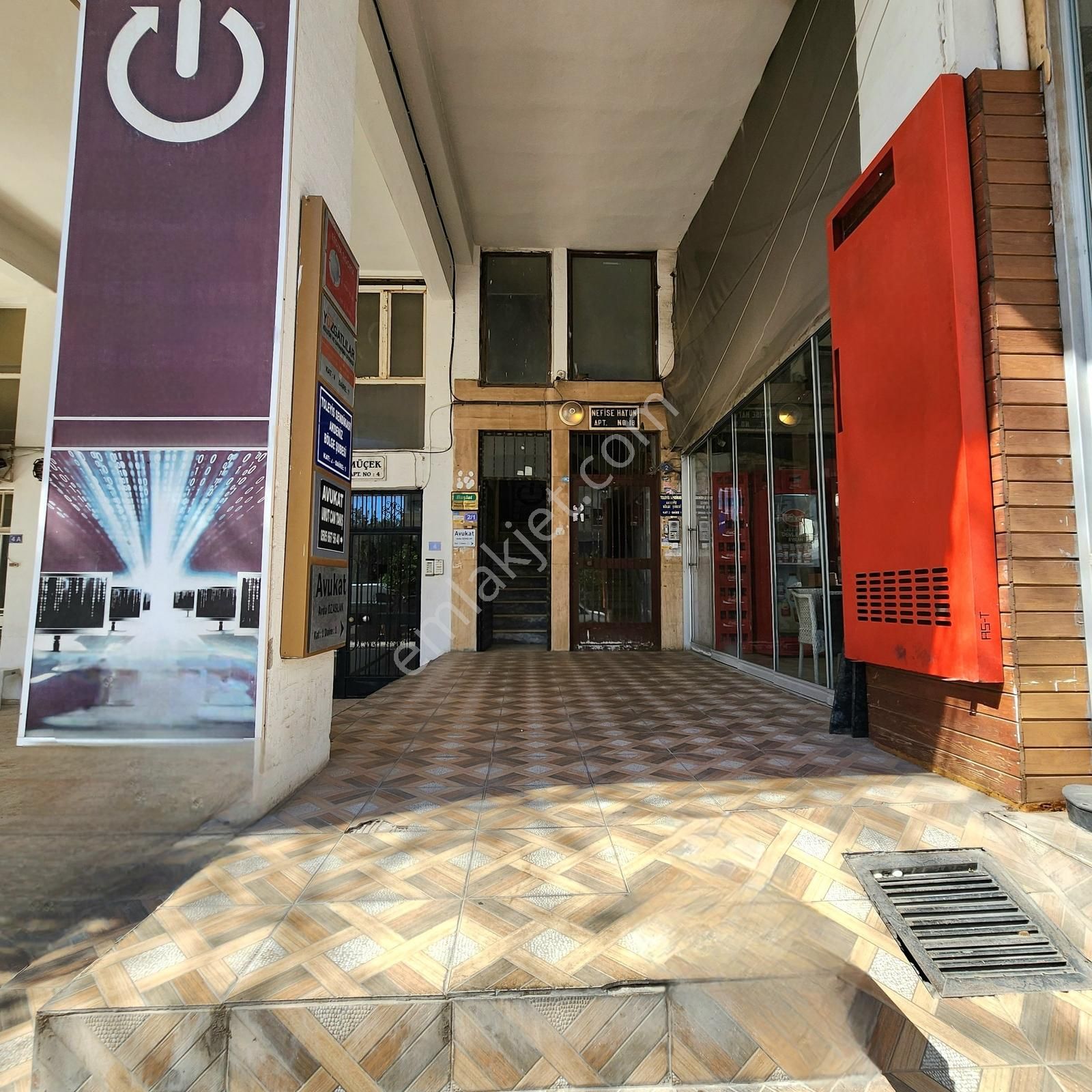 Antalya 100.yıl Ana Arterde Tabela Değeri Yüksek 2+1kiralık Ofis - Görsel 2