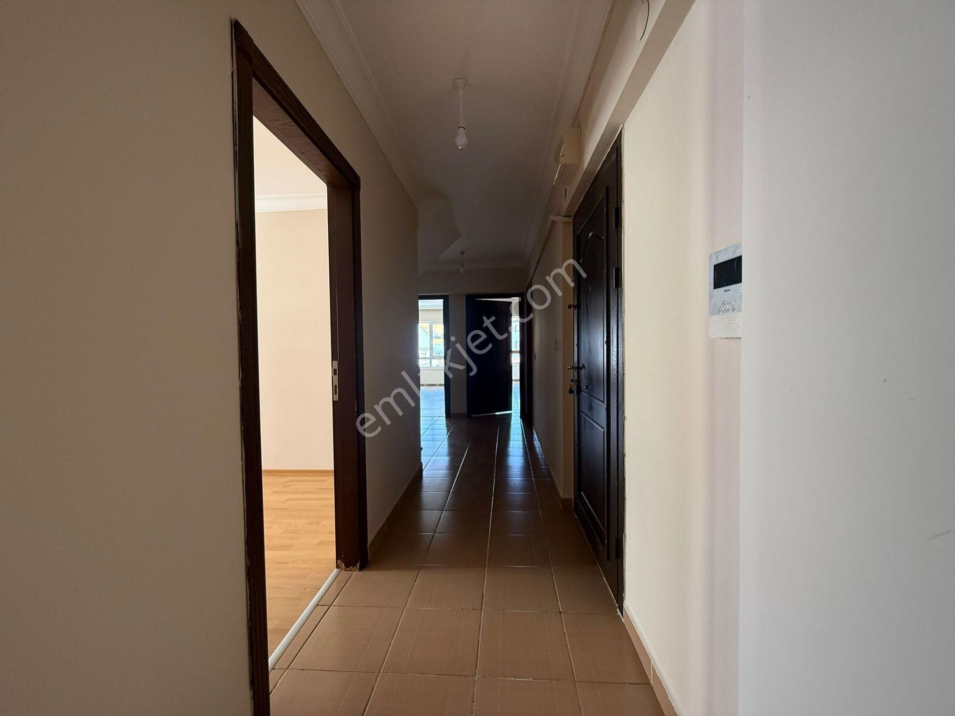 Mamak General Zeki Doğan Mah. Geniş Teraslı 4+1 Dubleks Daire - Görsel 17