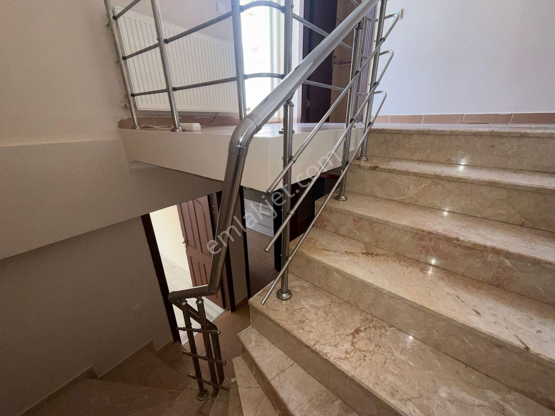 Mamak General Zeki Doğan Mah. Geniş Teraslı 4+1 Dubleks Daire - Görsel 26