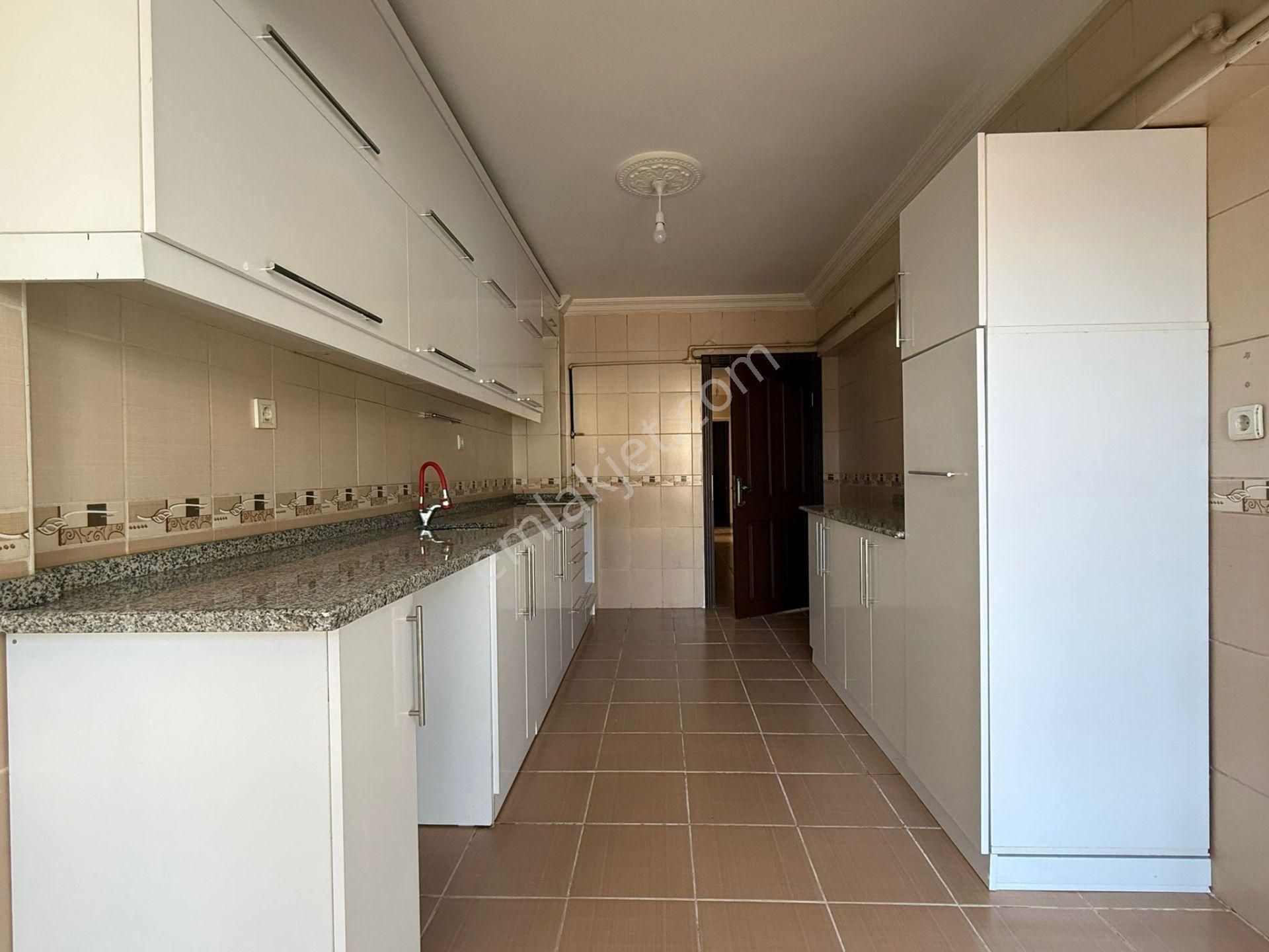 Mamak General Zeki Doğan Mah. Geniş Teraslı 4+1 Dubleks Daire - Görsel 4