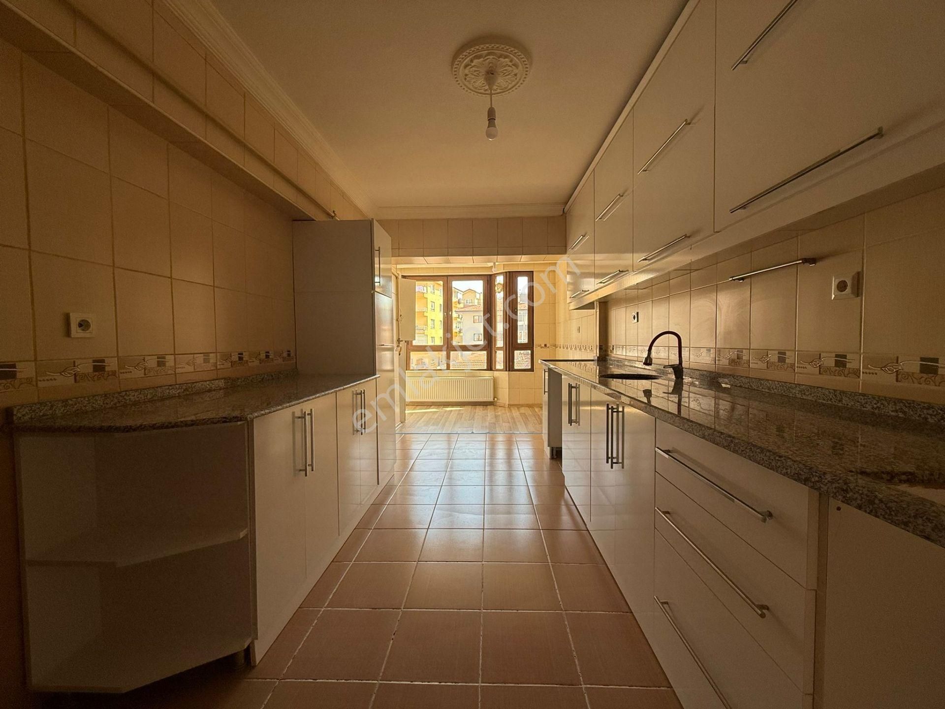 Mamak General Zeki Doğan Mah. Geniş Teraslı 4+1 Dubleks Daire - Görsel 2